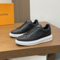 Louis Vuitton Low Shoes